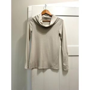 LOFT Women's Long Sleeve White Cream Turtleneck Oversized Shirt Size XS